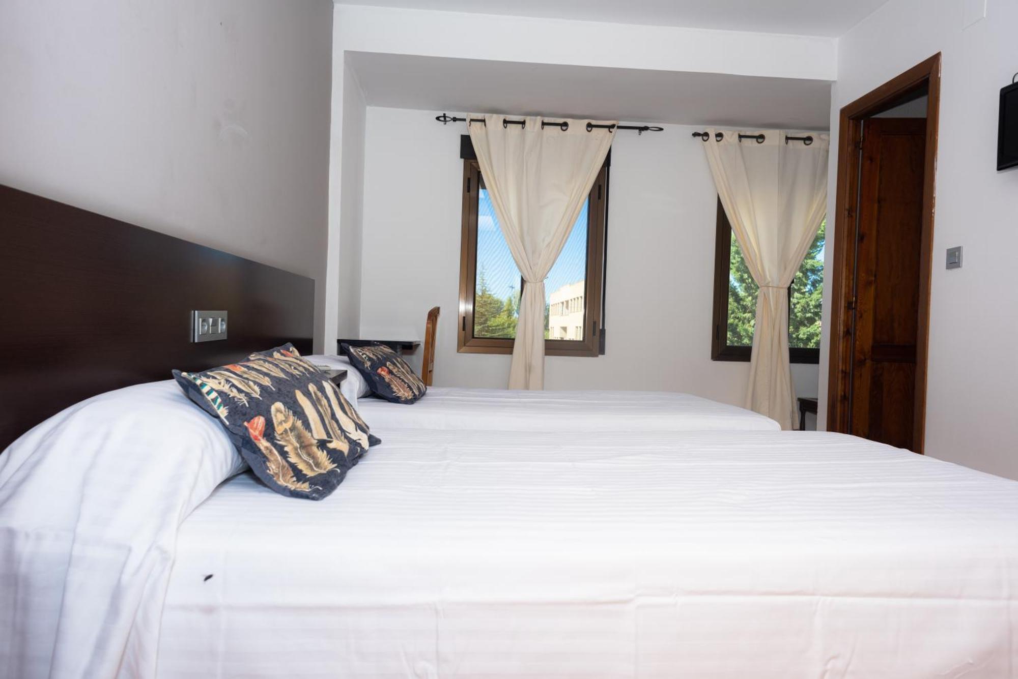Hostal Venta De Valcorba ソリア エクステリア 写真
